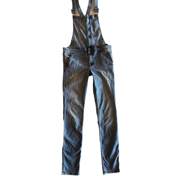 Hollister Pants & Jumpsuits Hollister Sizem Overall Jumpsuit Romper